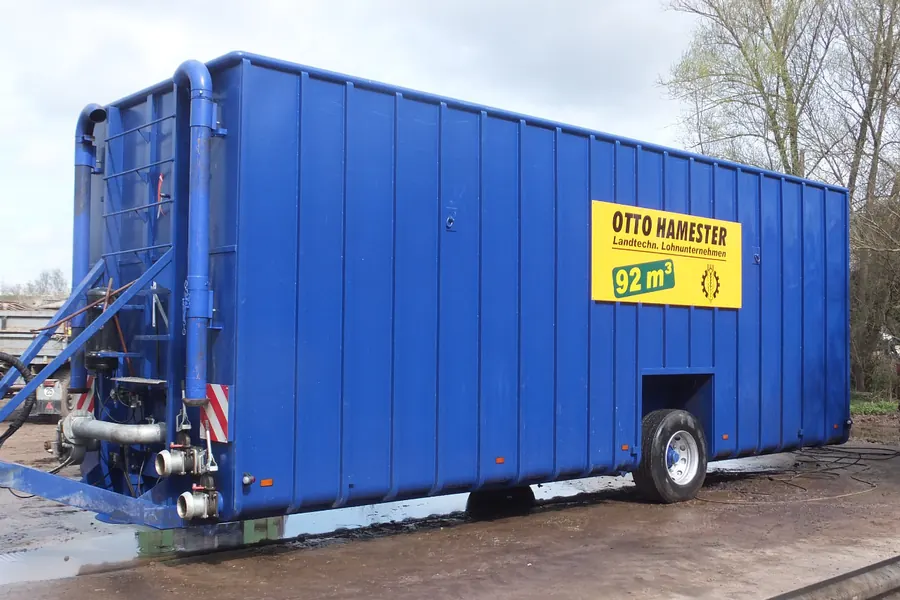 Feldrandcontainer für Gülle und Gärrest